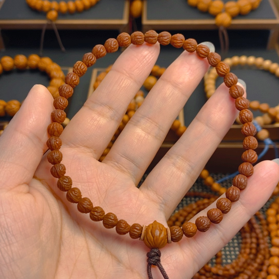 用***0吊坠桃核秦岭森林06