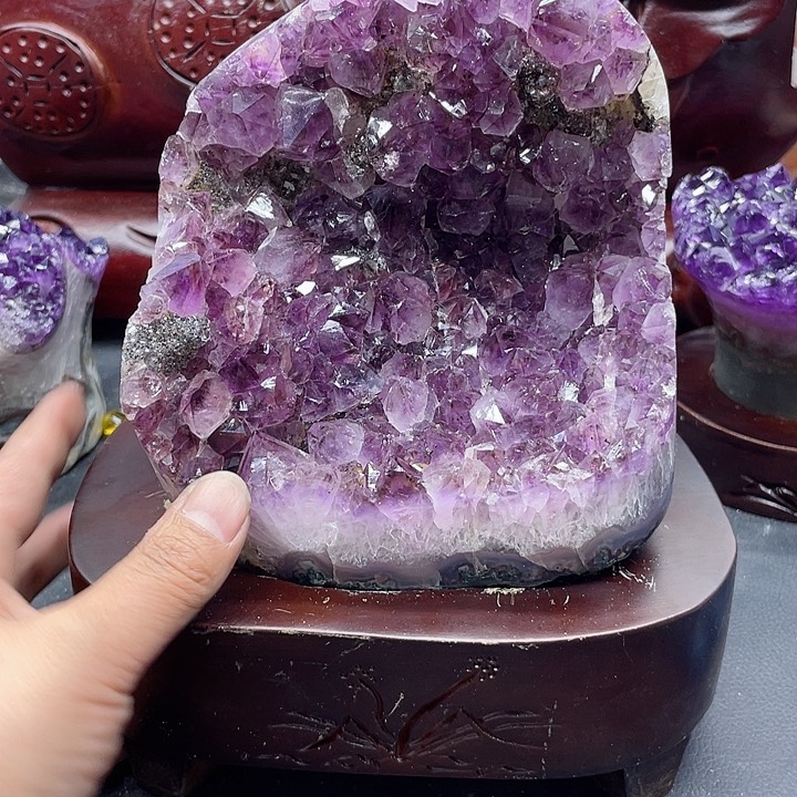 水晶大型摆件（非配饰）未镶嵌港*