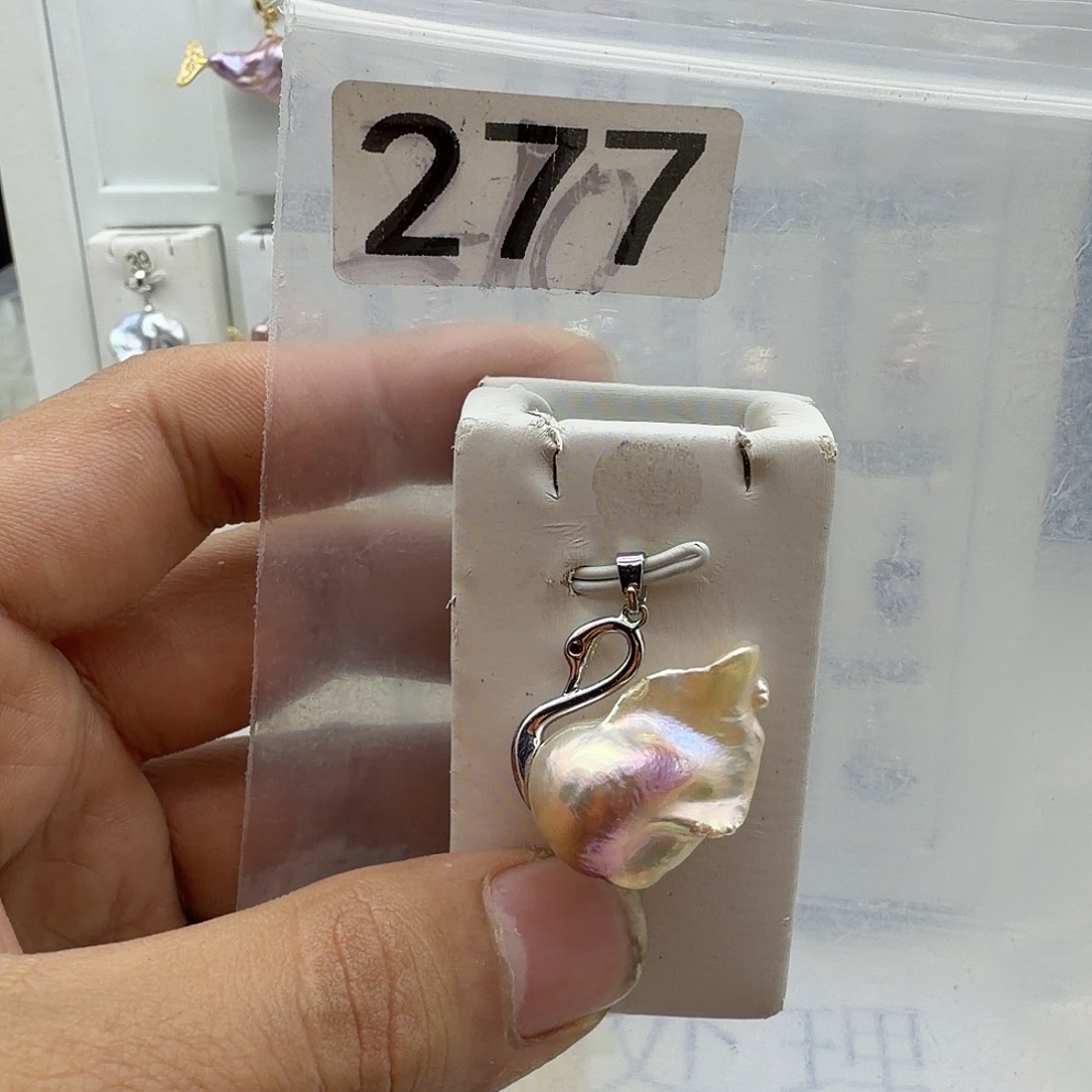 合金颈饰淡水珍珠