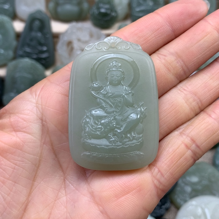 和田玉颈饰未镶嵌沧**田