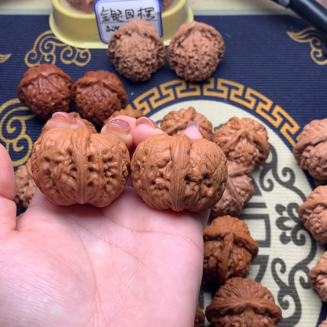 文玩核桃吊坠41平谷元宝