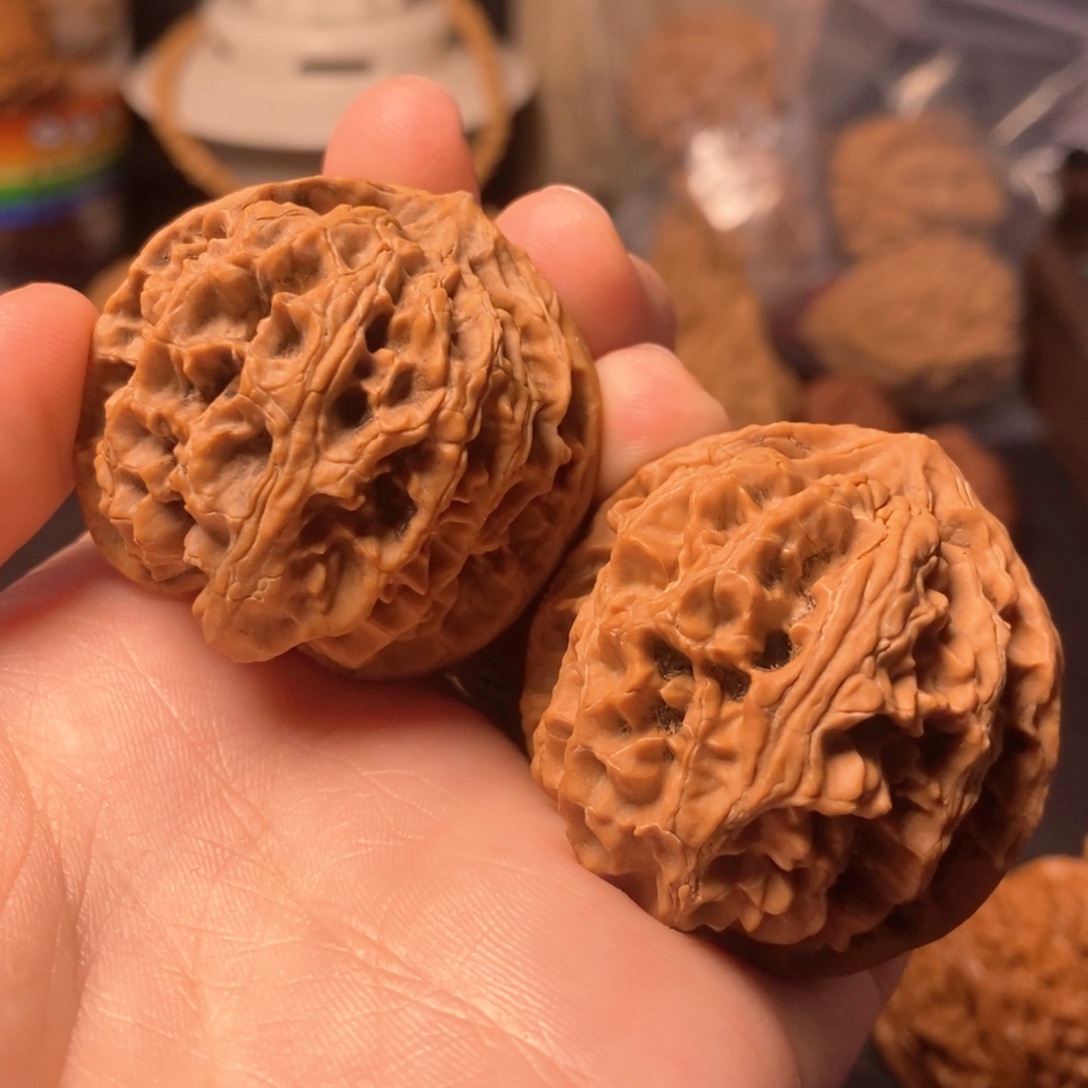 文玩核桃吊坠39红皮苹果园3
