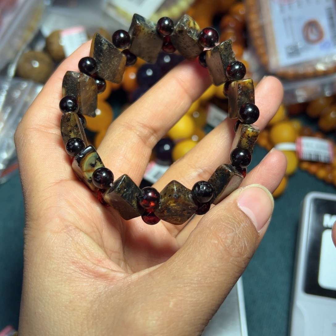 琥珀珠宝奇石未镶嵌127