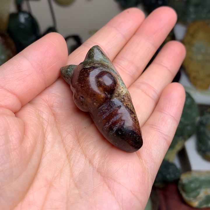 岫岩河磨玉（透闪石质玉）吊坠未镶嵌