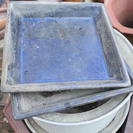 何****石湾陶瓷接水盘2个