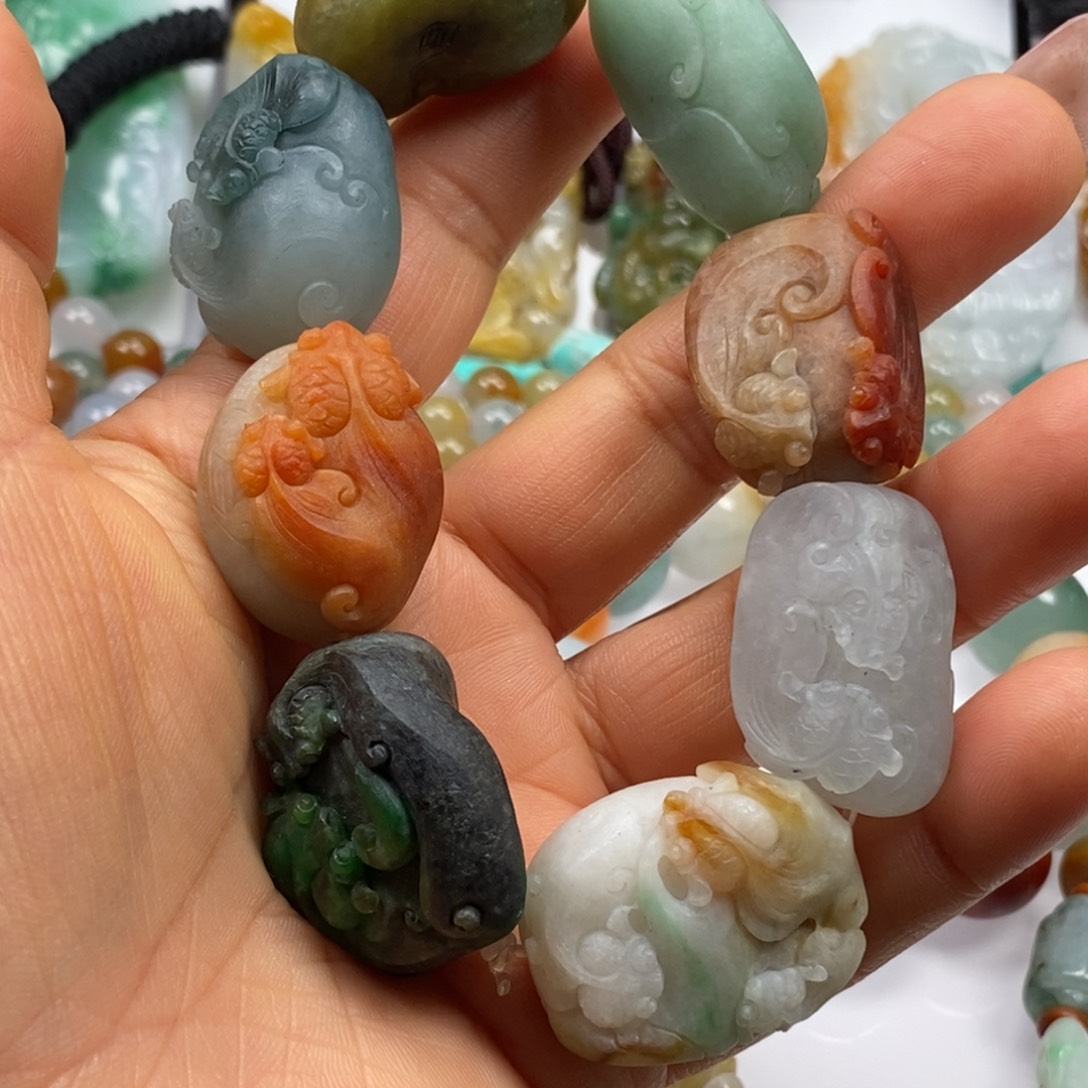 翡翠手链未镶嵌橙****桃