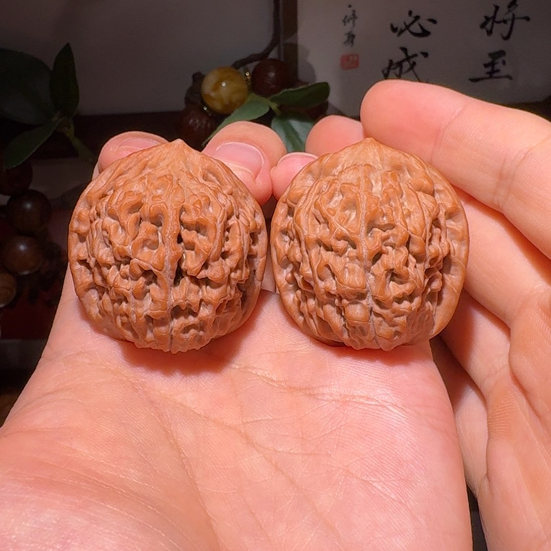 章***曦文玩核桃吊坠37全品邢台莲花虎