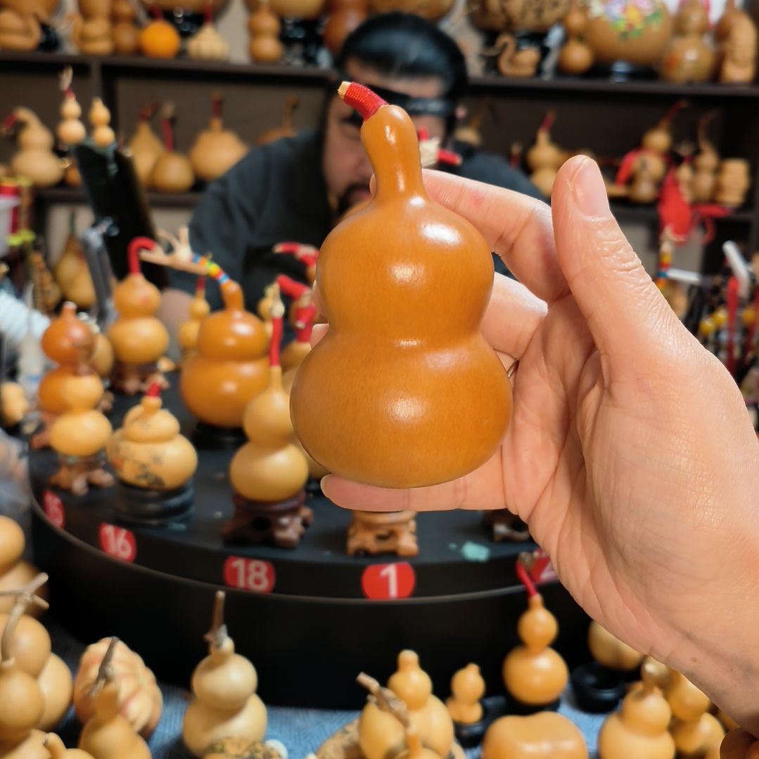 小***猬葫芦福禄双全手把件