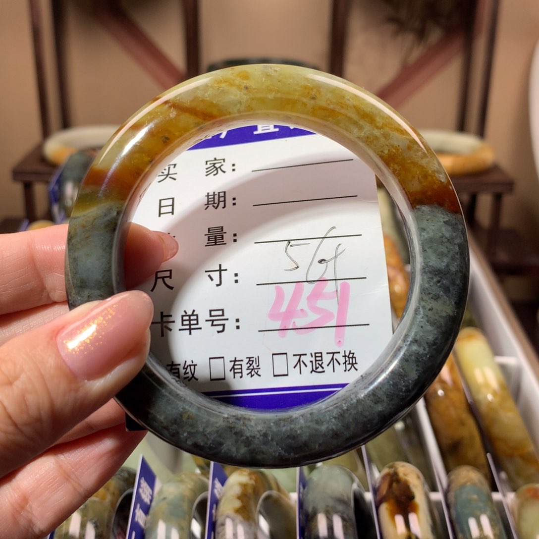 【闪购商品】蛇纹石玉手镯未镶嵌