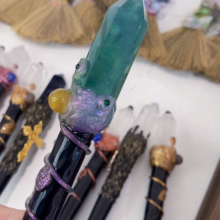 A***明水晶摆件未镶嵌水晶