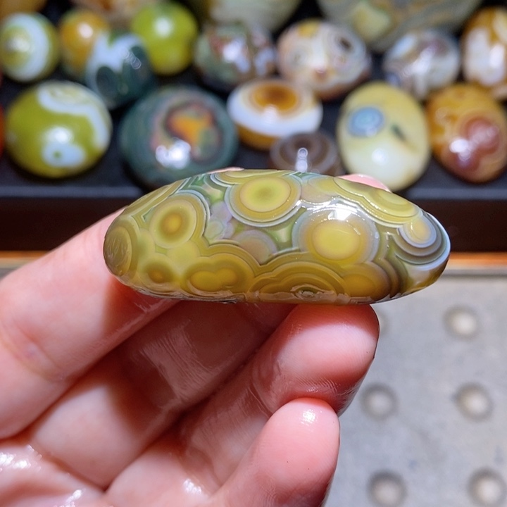 未镶嵌玛瑙/玉髓珠宝半成品135