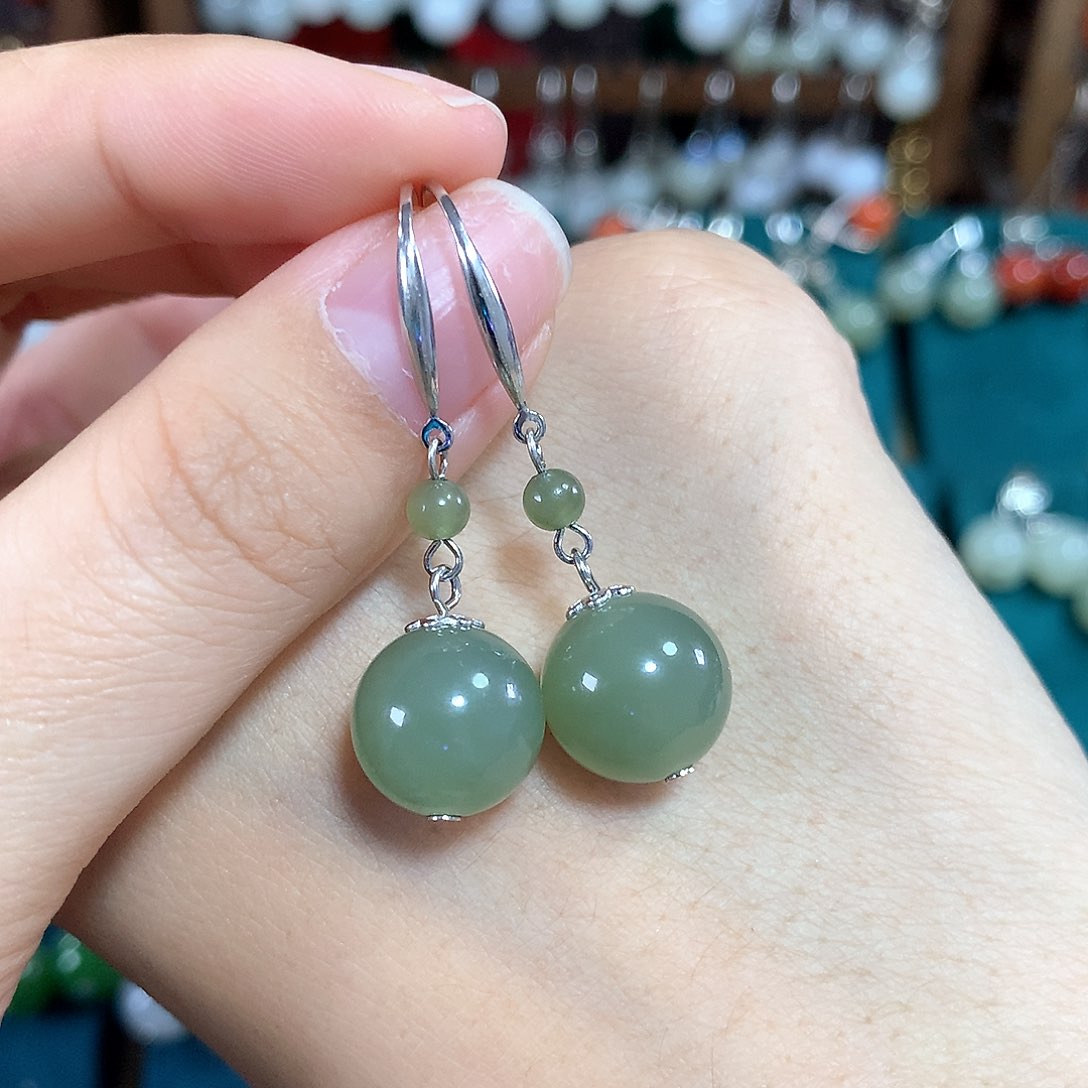 和田玉银S925镶嵌耳饰卡12mm左右晴水绿