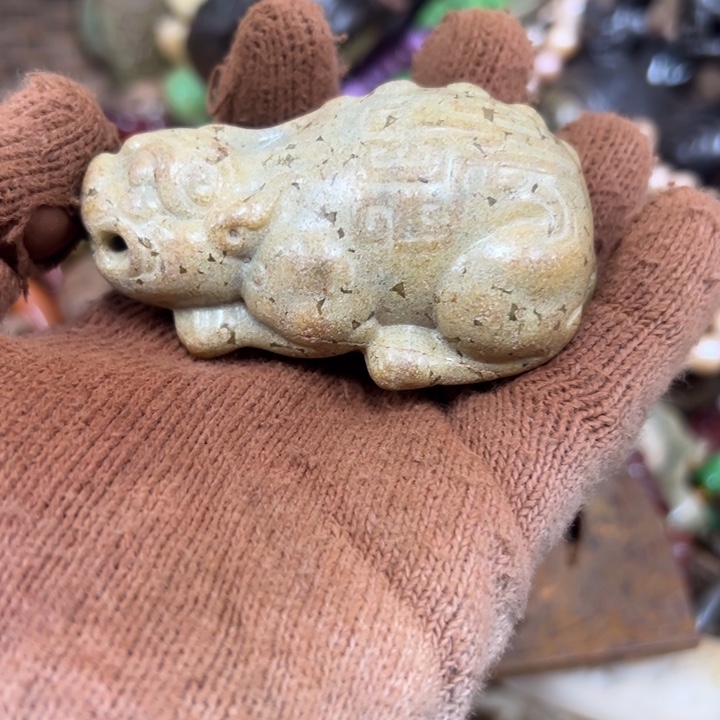 夜***言和田玉（黄玉）未镶嵌挂件