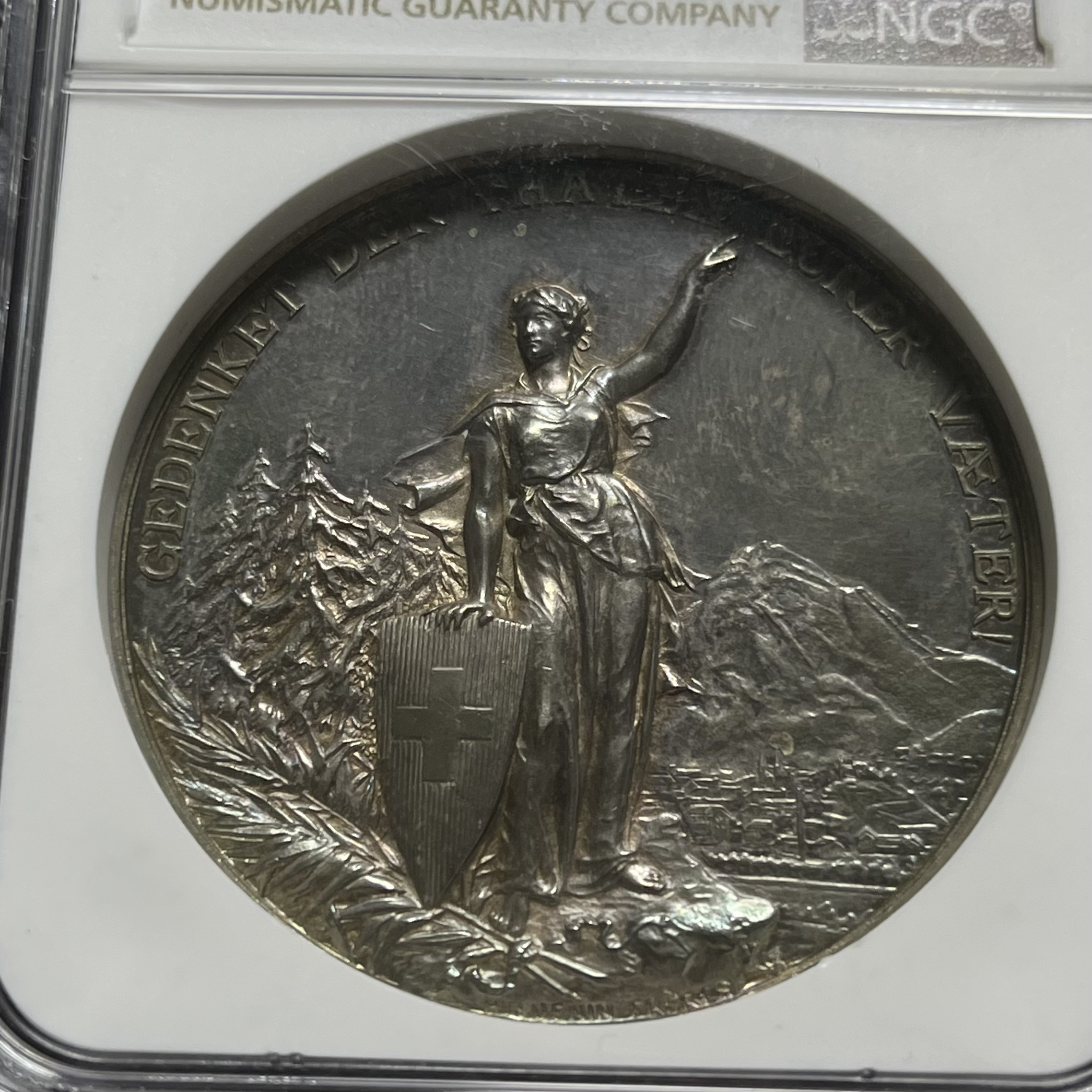 NGCMS62年格拉鲁斯联邦射击节纪念 大银章高浮雕银章