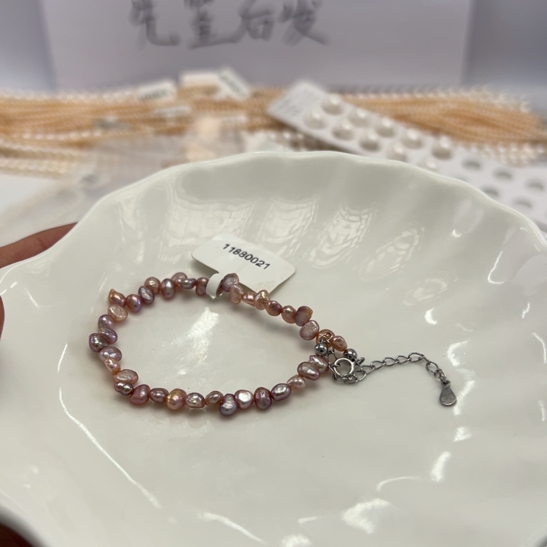 颈饰淡水珍珠未镶嵌