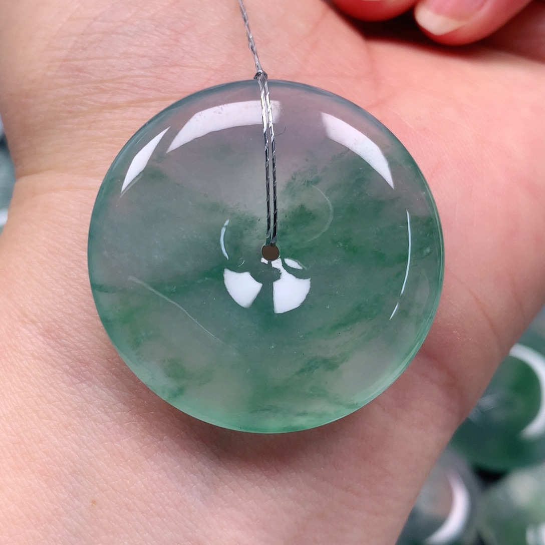 颈饰未镶嵌翡翠文*板天然翡翠