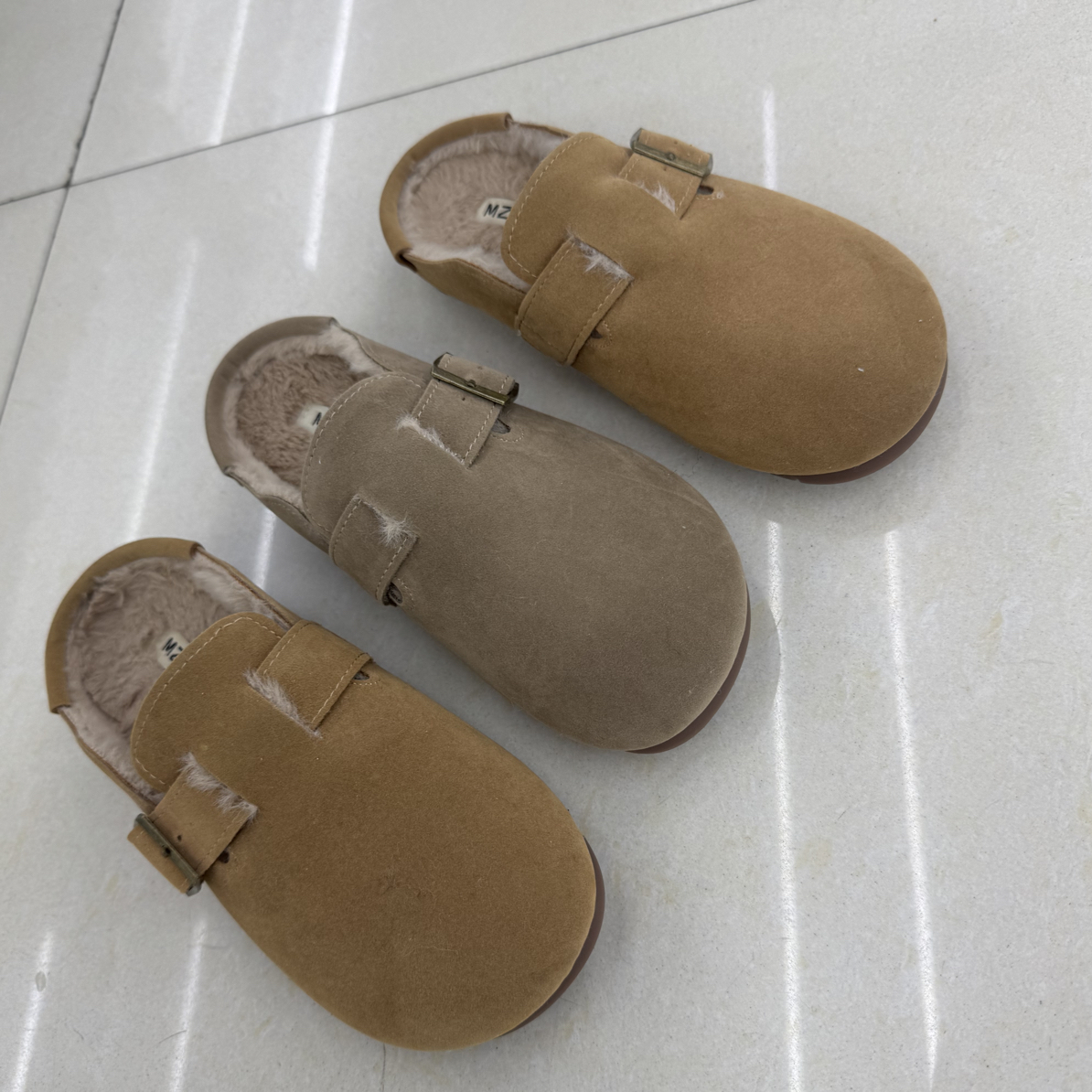 下单拍大一码，新款包头半拖勃肯鞋软底软面脚感舒适，时尚百搭