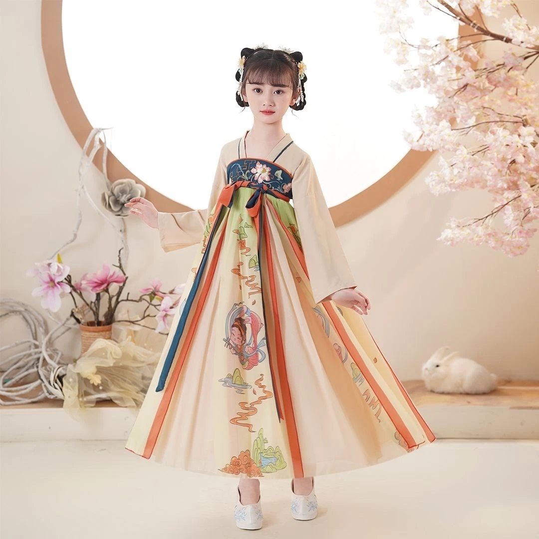 1666月兔女童汉服裙春秋款