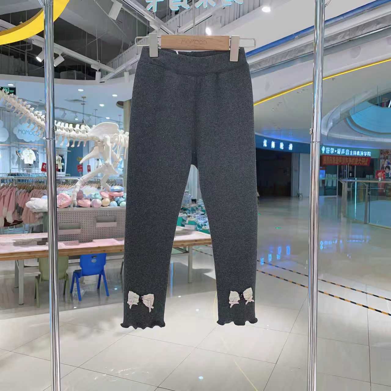 MOMOCO女童冬季儿童休闲柔百搭洋气蝴蝶结加绒打底裤77880360005