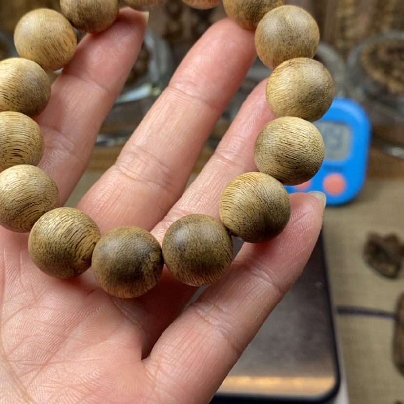 【闪购商品】沉香手串冒*富国岛1.4+