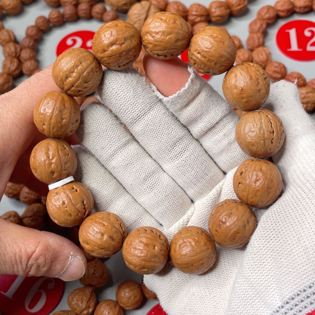 文玩核桃手串光头龙珠元宝19.5mm