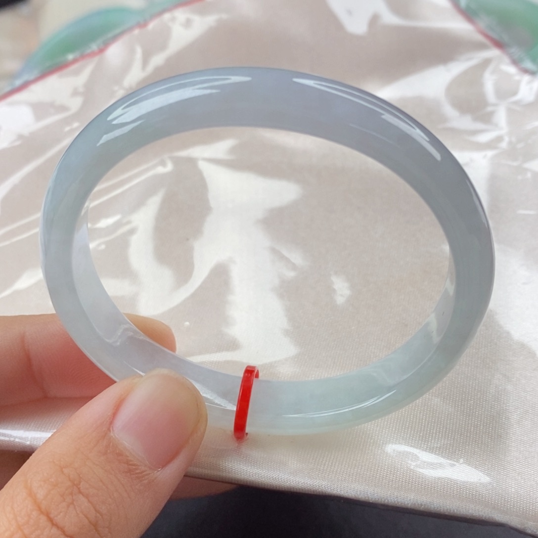 翡翠手镯（贵妃镯）未镶嵌53贵妃