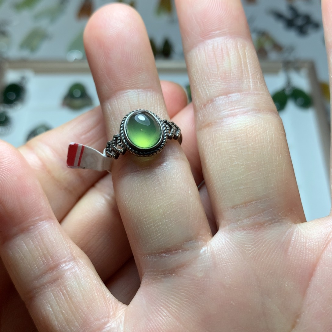 蛇纹石玉耳环银S925镶嵌