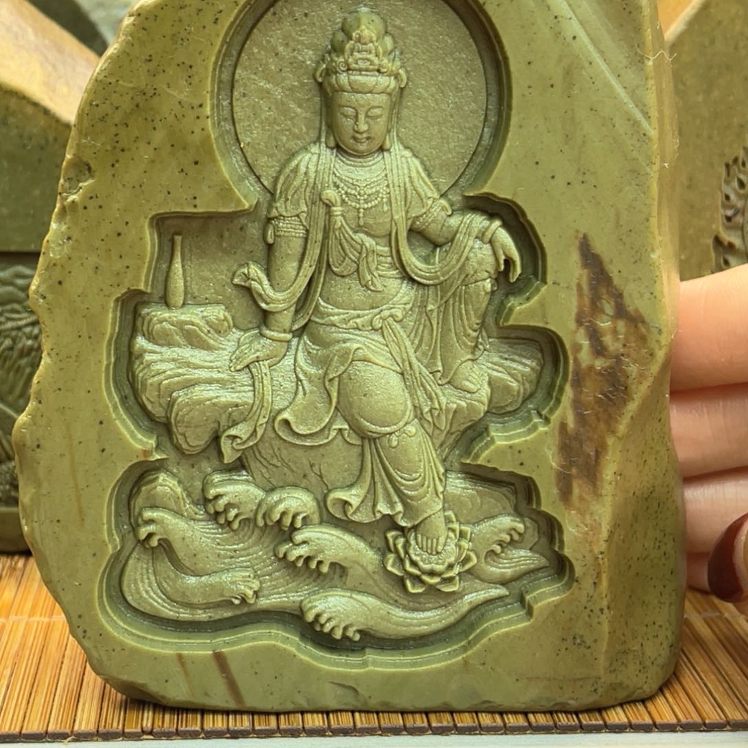 戈壁石3666666333655558589