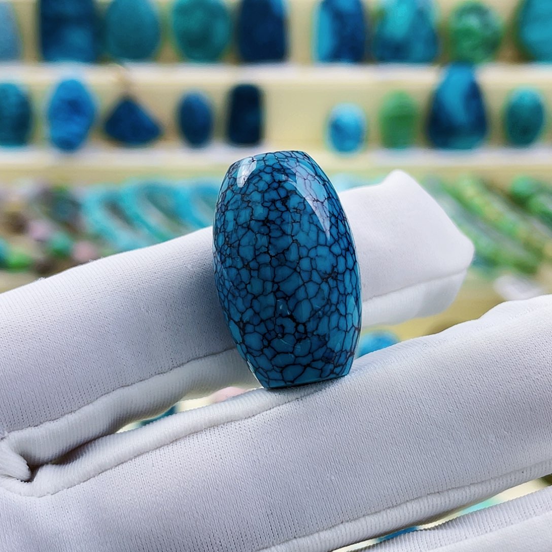 肆***惮绿松石未镶嵌绿松石未镶嵌挂件