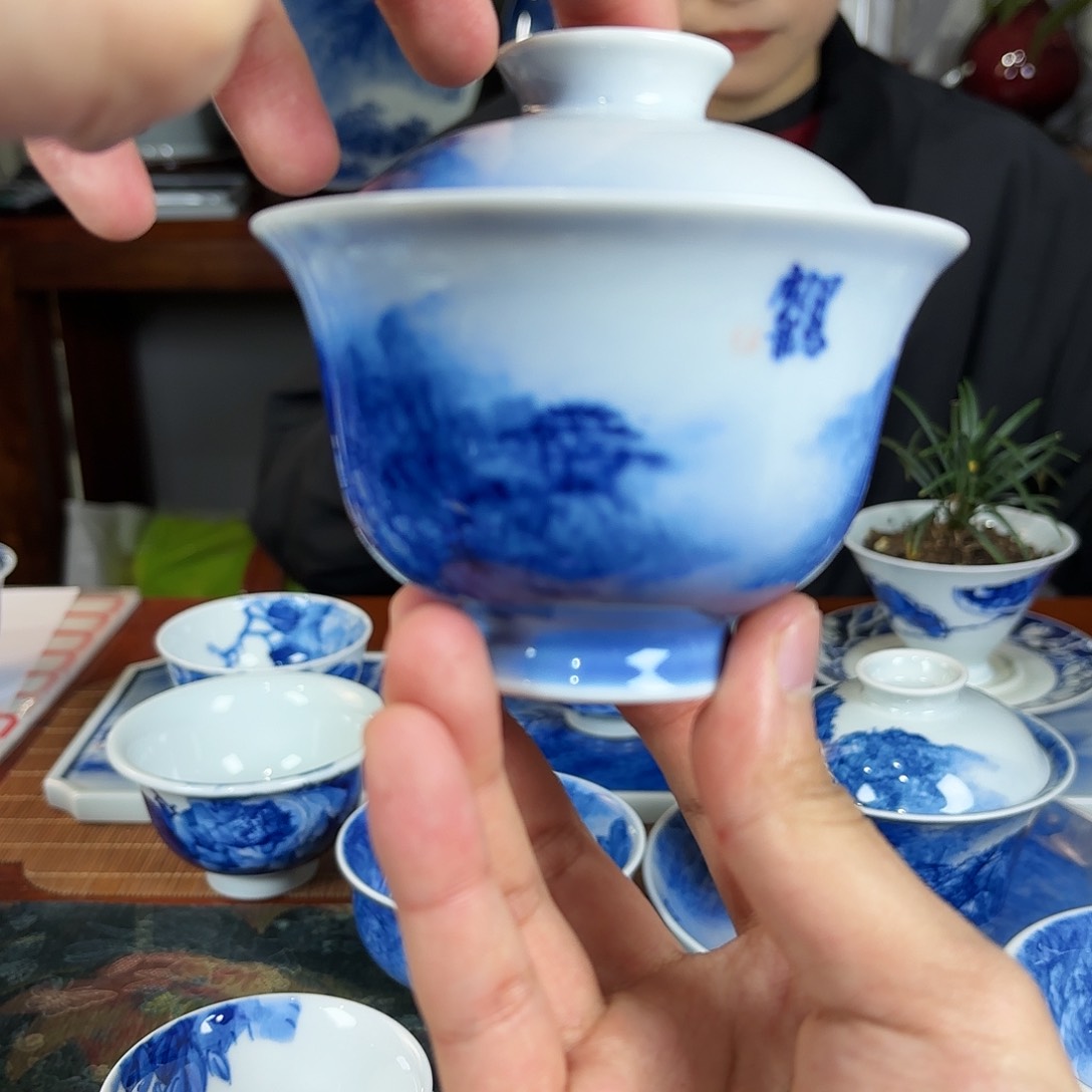 请***九王庆龙老师手绘陶瓷