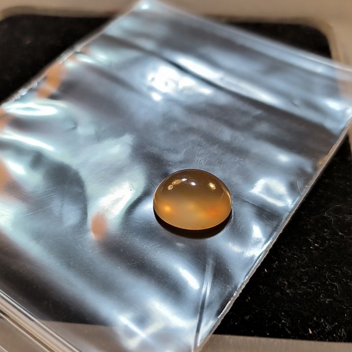 惠***畅石英岩玉未镶嵌戒面