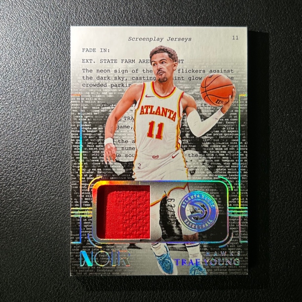帕尼尼球星卡 NOIR 老鹰特雷杨99编 球衣 物料 剧本