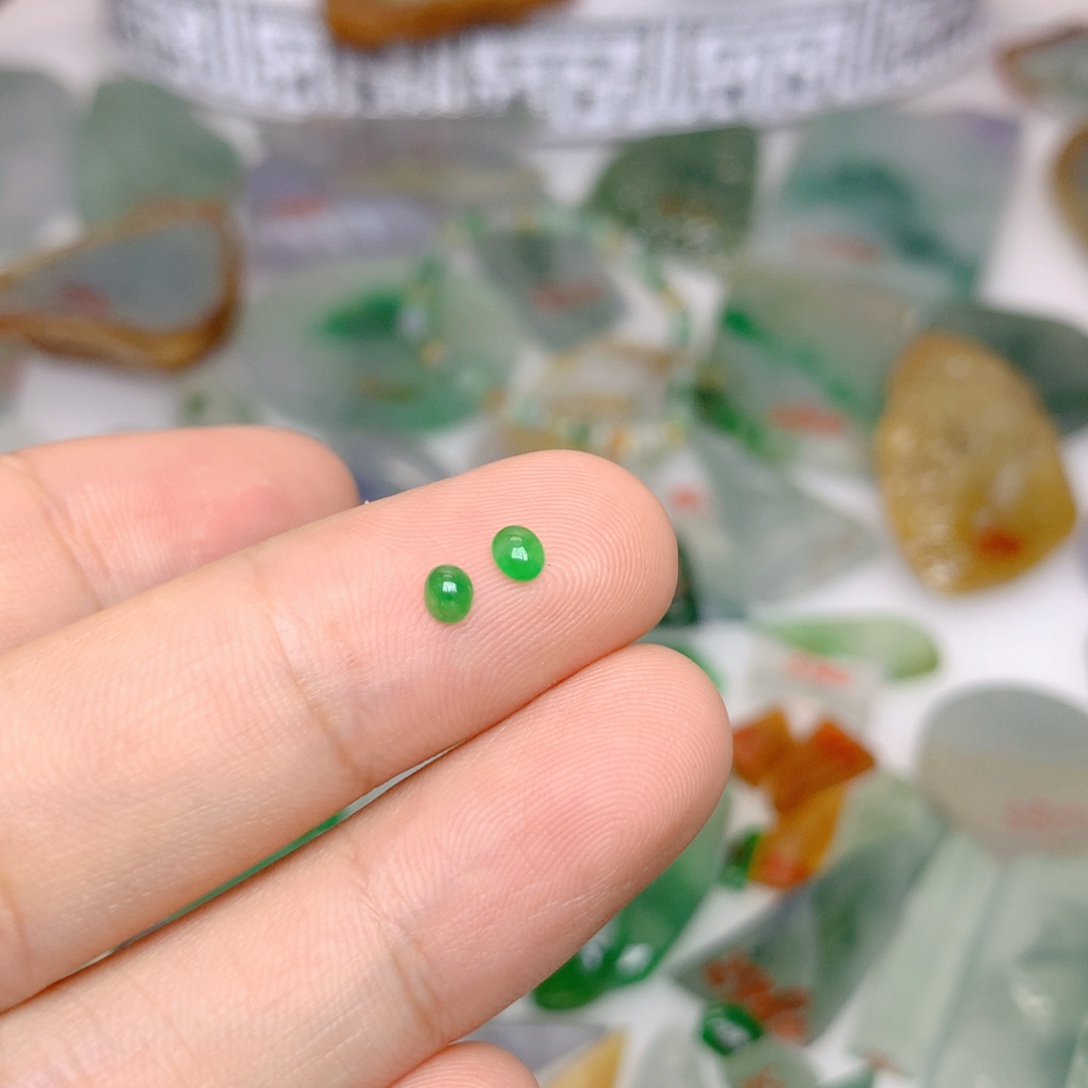 定制翡翠未镶嵌天然翡翠定制