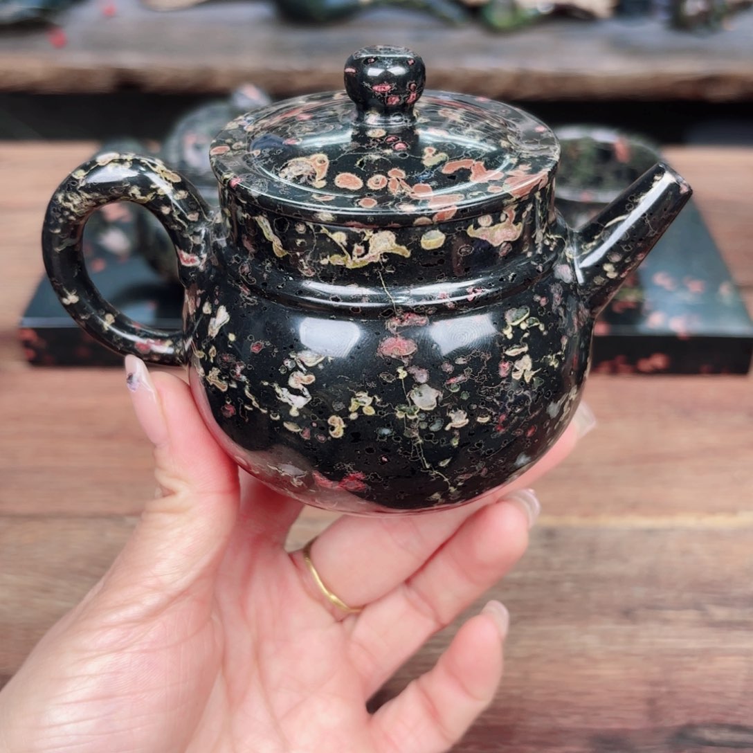 康能美玉瓷安山玉