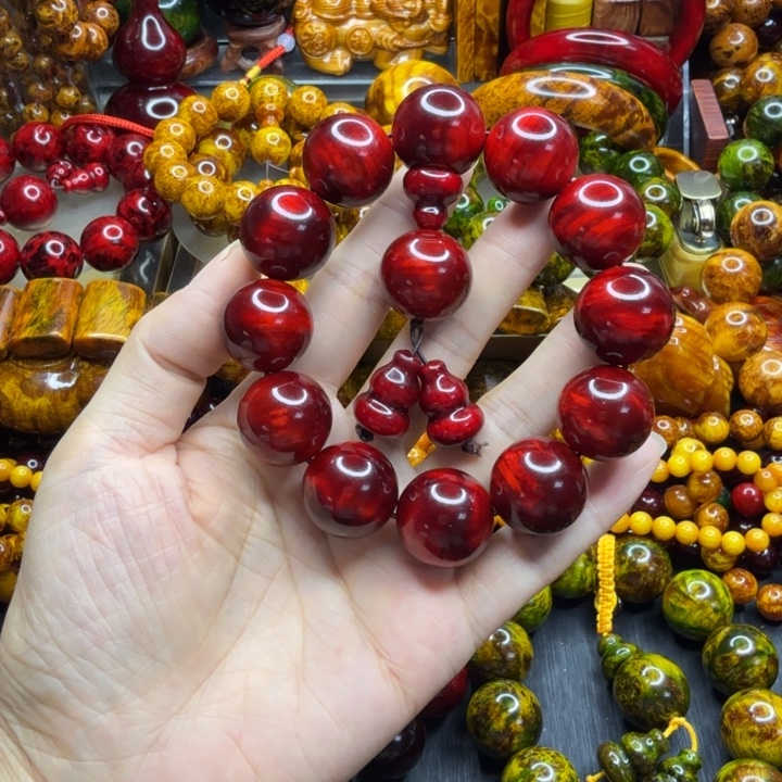 松木琥珀木文玩手串