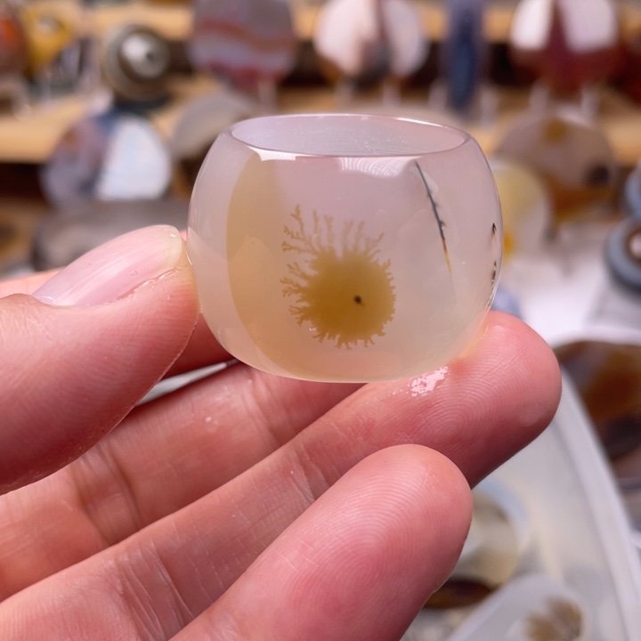 玛瑙/玉髓未镶嵌吊坠(不含链)