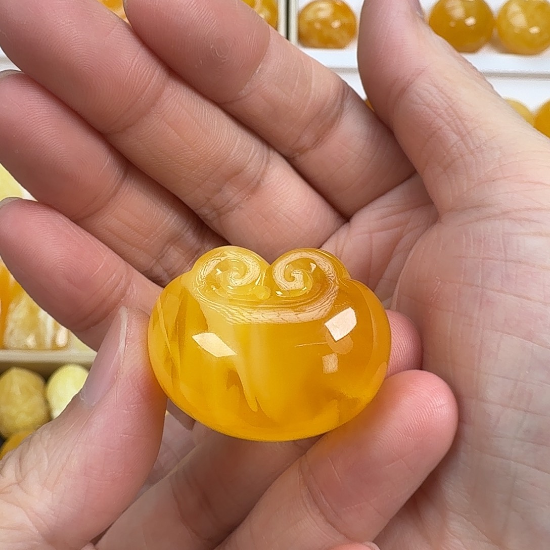 *****蜜蜡未镶嵌颈饰蜜蜡