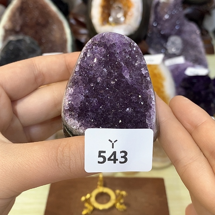 紫晶大型摆件（非配饰）未镶嵌