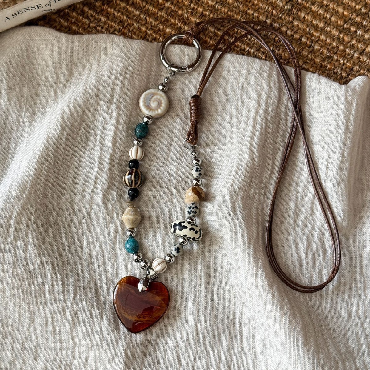 AIYO [旷野]复古小众彩色设计感气质百搭手工爱心长链