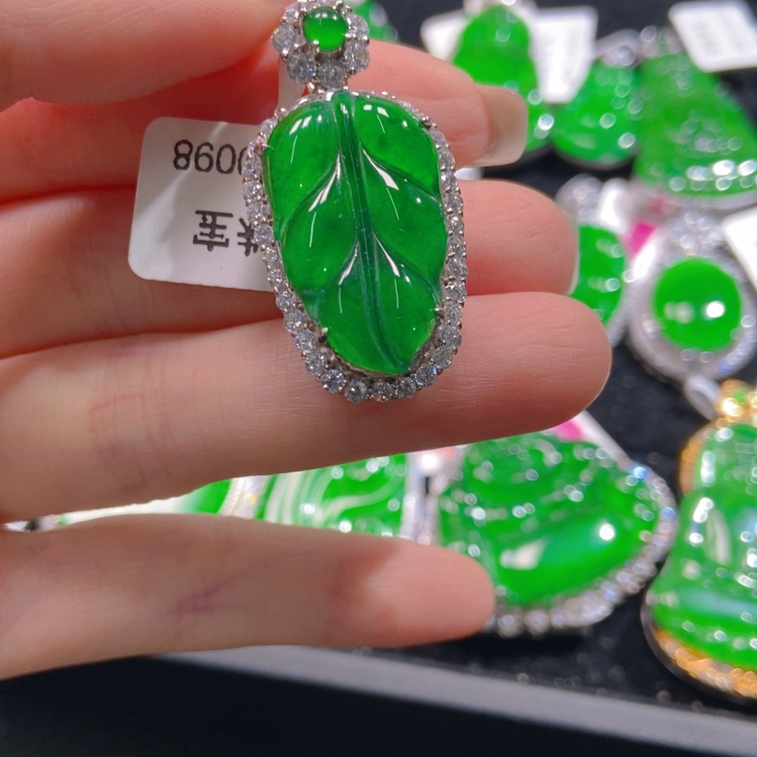 翡翠吊坠(不含链)银S925镶嵌