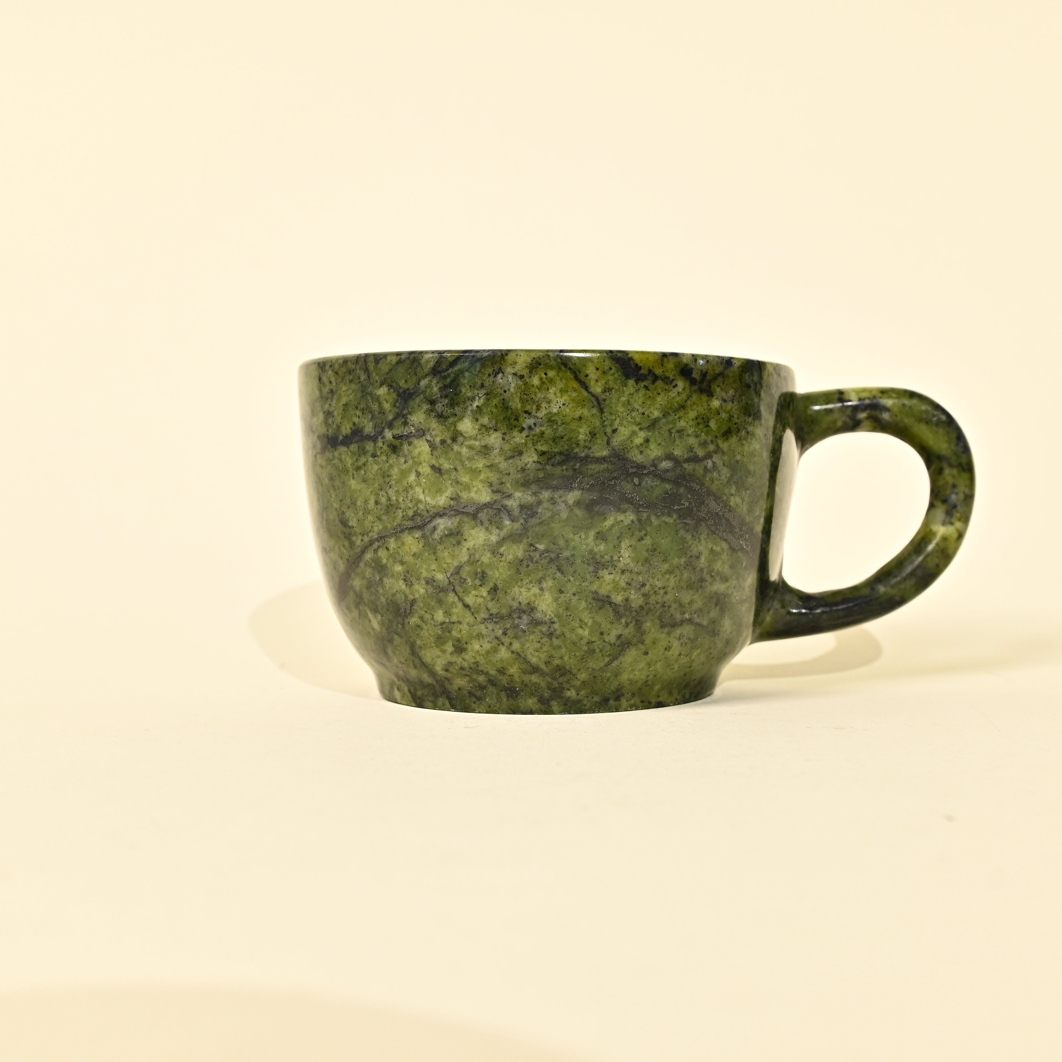 【马妍妍专属】 西藏  药王石  绿色  茶杯