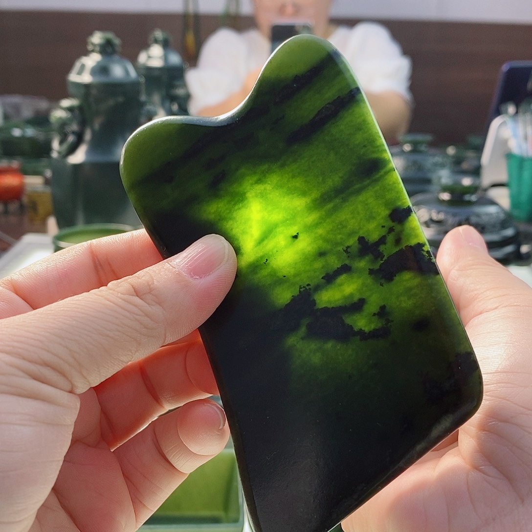 和田玉（青玉）未镶嵌摆件刮板