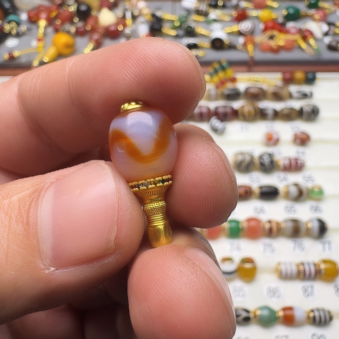 ：***：玛瑙/玉髓未镶嵌单颗