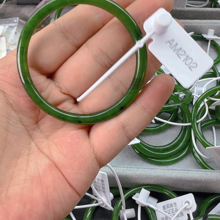 和田玉（碧玉）手镯未镶嵌59