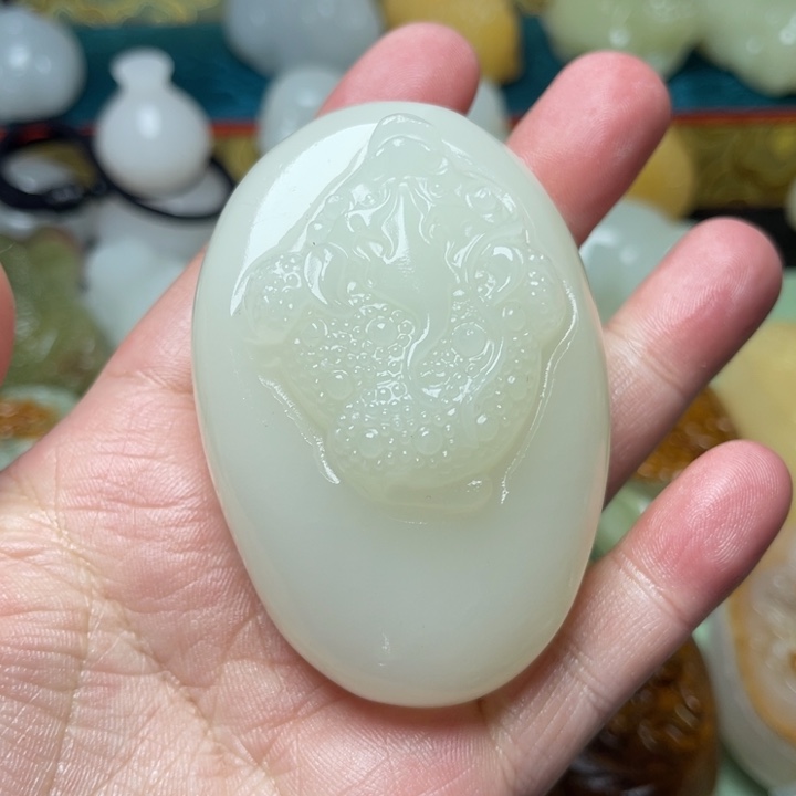 风***道石材天然方解石手把件不退换
