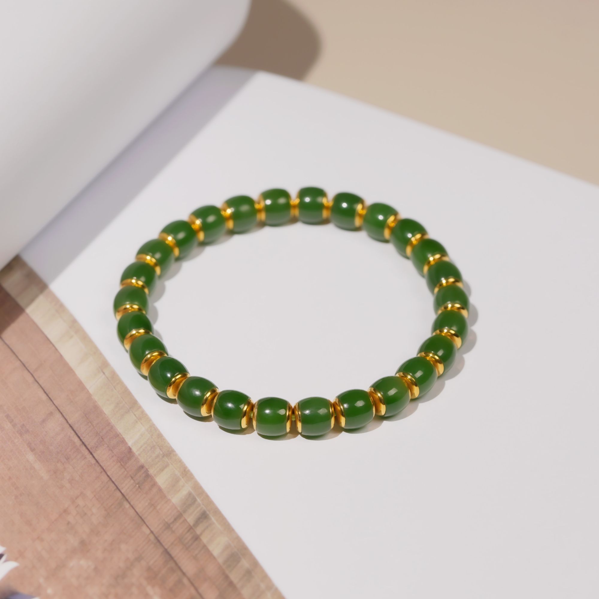 传世级 和田玉俄七冰底辣阳绿直切手串 18K金镶 7mm± H112219