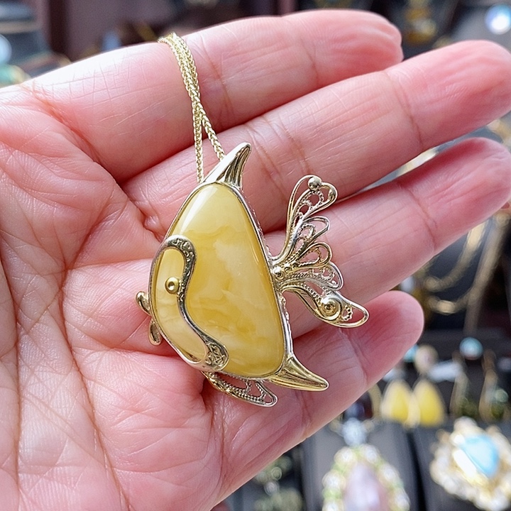 琥珀颈饰银S925镶嵌吊坠