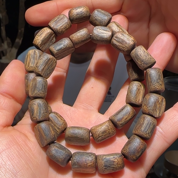 沉香手串金沙叶手串12.6克多样性发其一