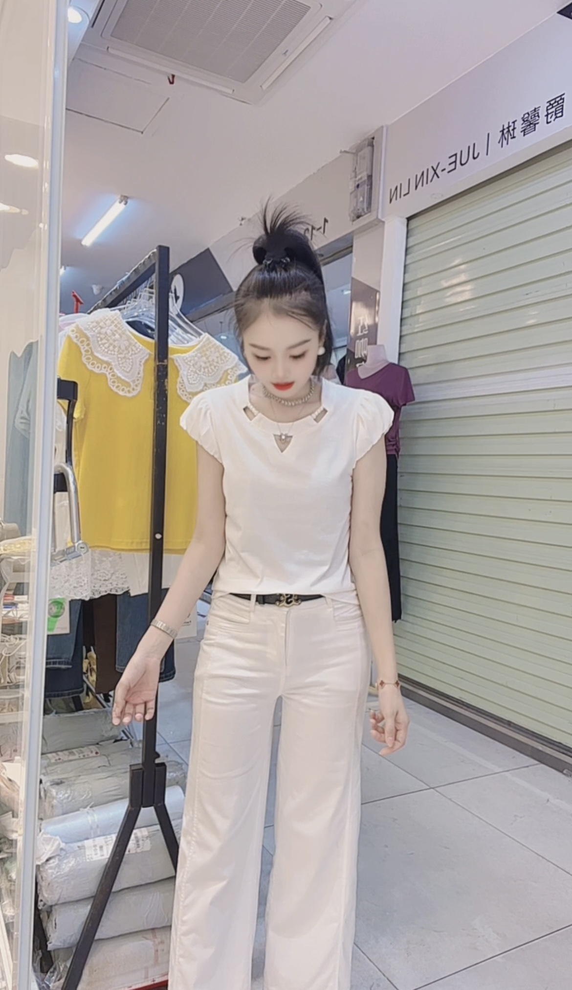 【小玉】新款时尚法式气质显瘦特色洋气百搭上衣