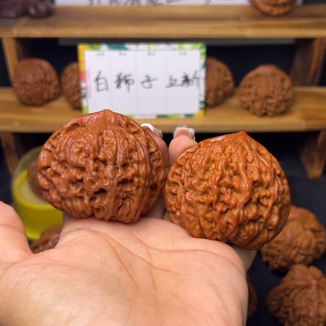 黑***体桃核把件官帽福利